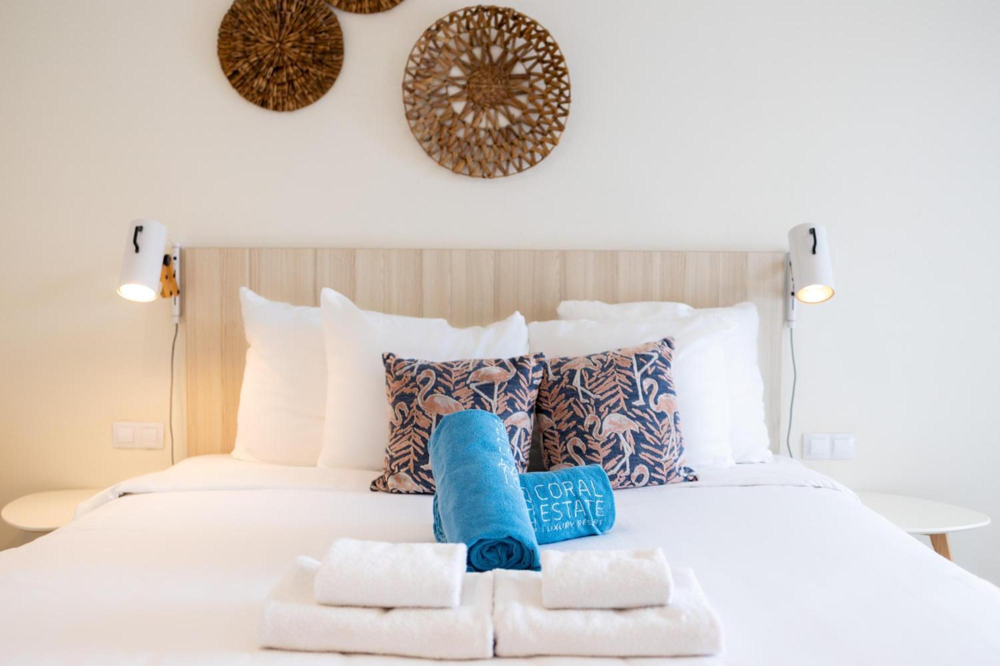 Coral Estate Luxury Resort Willibrordus Exteriör bild